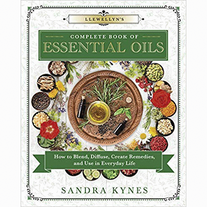Complete book essential oils 60080