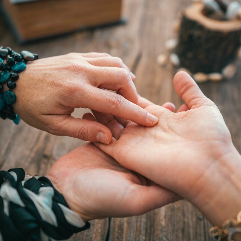 Fatima palm reading
